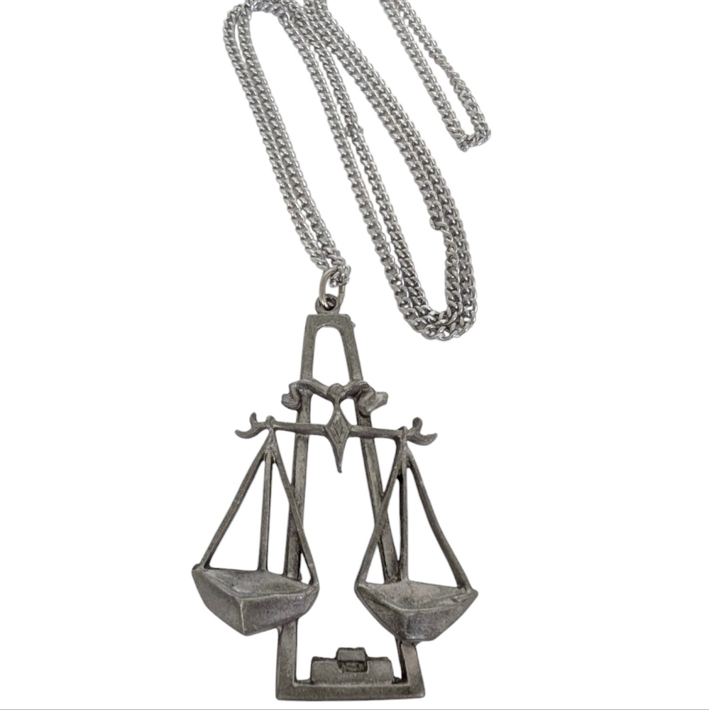TRUE VINTAGE Libra Scales Necklace Pewter Zodiac Astrology Pendant Y2K 30" - Picture 4 of 8